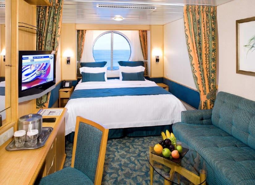 Cameră cu fereastră „Ocean View Stateroom”