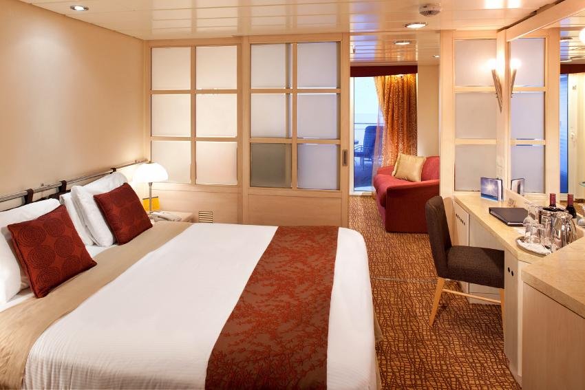 Каюта з балконом «Family Veranda Stateroom»