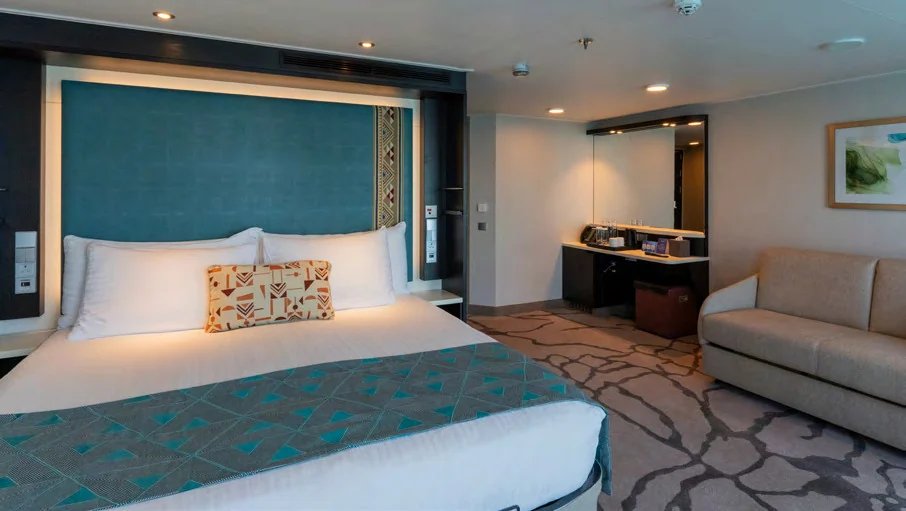 Accessible Balcony Cabin