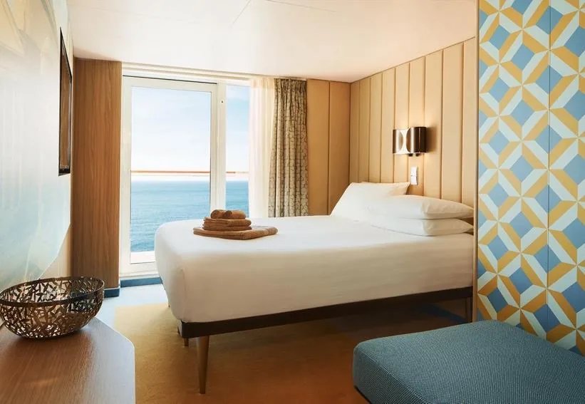 «Virtual» Balcony Cabin