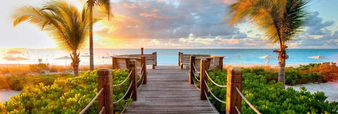Cruises in the Caribbean Sea and Islands