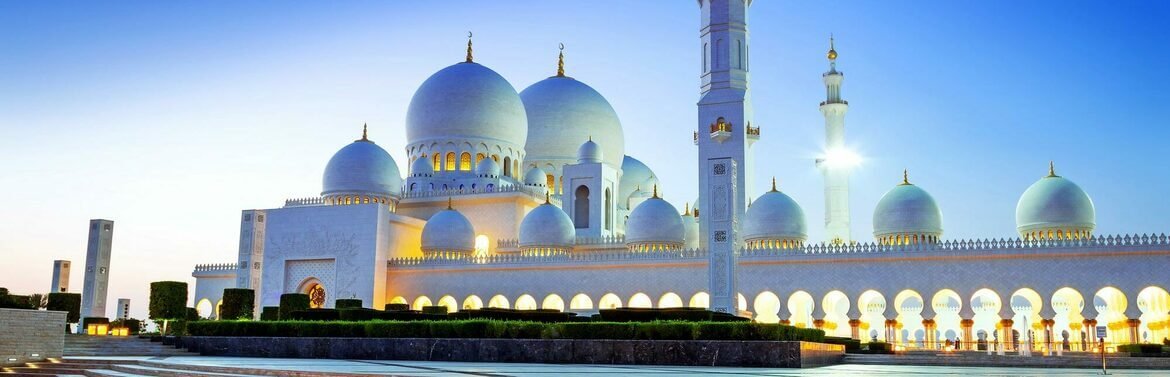 Cruises in the Persian Gulf (UAE)